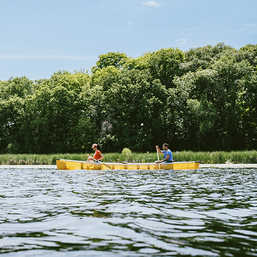 Learn about fishing canoes, and get canoe fishing tips