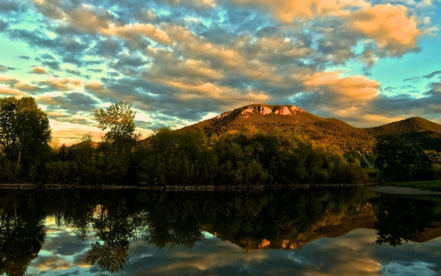 7-MT-Spring-Meadow-Lake_Roger-Lynn640x400.jpg