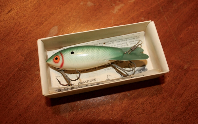 5-vintage-lure640.jpg