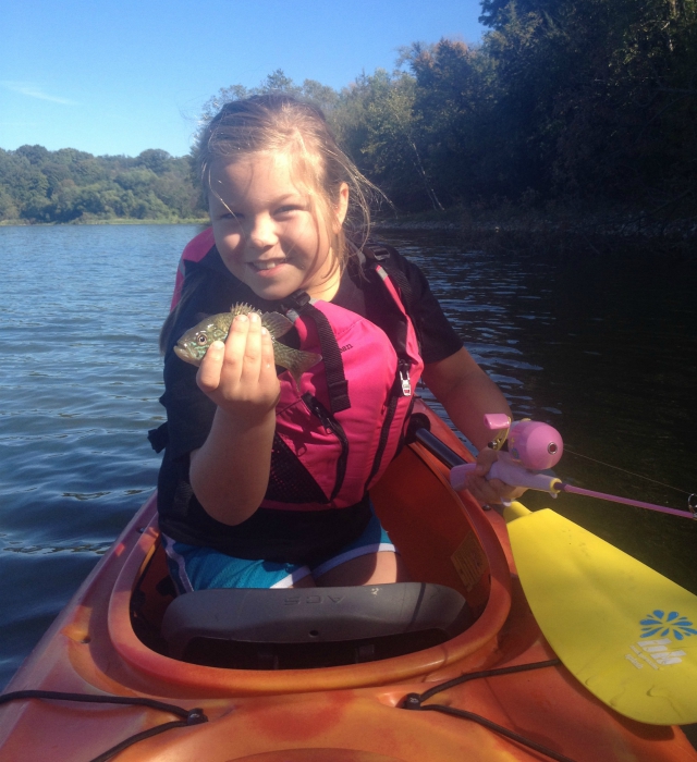 bass-fishing-minnesota-autumn640-3.jpg