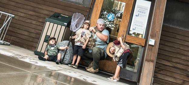 6-Father-and-sons-fishing.jpg 6-Father-and-sons-fishing.jpg