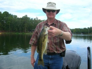 Dave-Runge-with-Alabama-spotted-bass-on-a-sara-spook-jordan-lake1-300x225.jpg