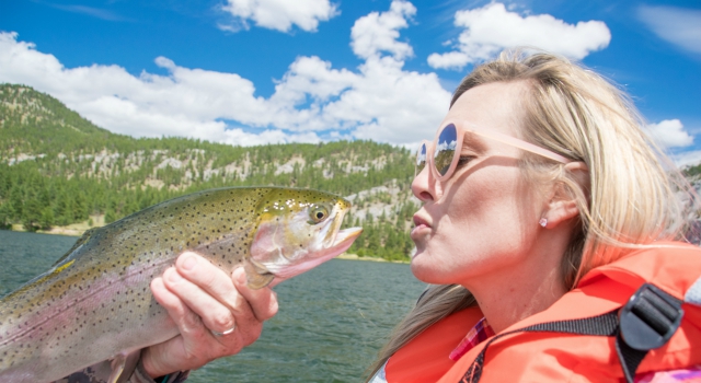 2-Catching-rainbow-trout640x350.jpg