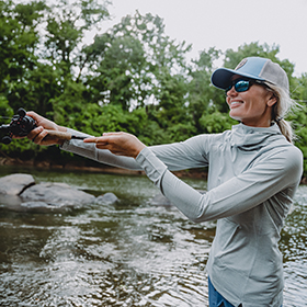 Why Does Fishing Sun Protection Clothing Work? 5 Tips for Sun Protecti –  AFTCO