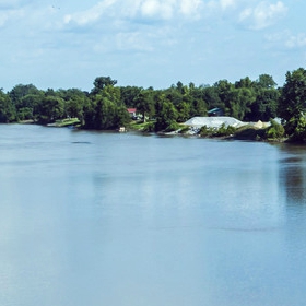 Mississippi river boating