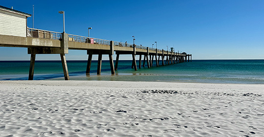 3-Okaloosa-Pier2-Anietra-Hamper-540x280-(1).jpg