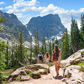 hiking in national parks 