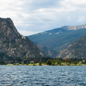 Boat on a lake 