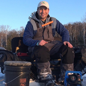 ice fishing 