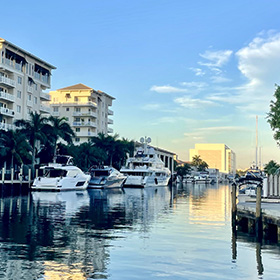 Florida scenery with boats