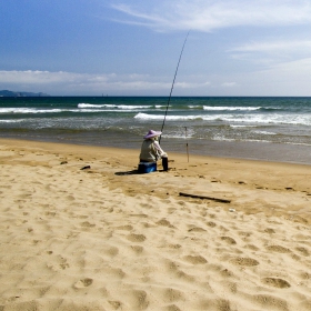 angler shore fishing in Hawaii