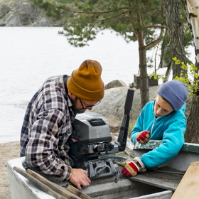 father-son-boat-maintenance