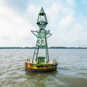 Boating Classes Online will teach you about buoys